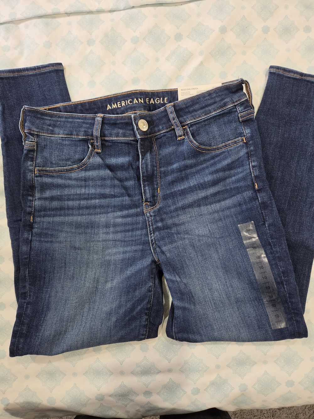 American Eagle Women’s Mid-Dark Blue Straight Leg Jeans - Picture 2 of 6